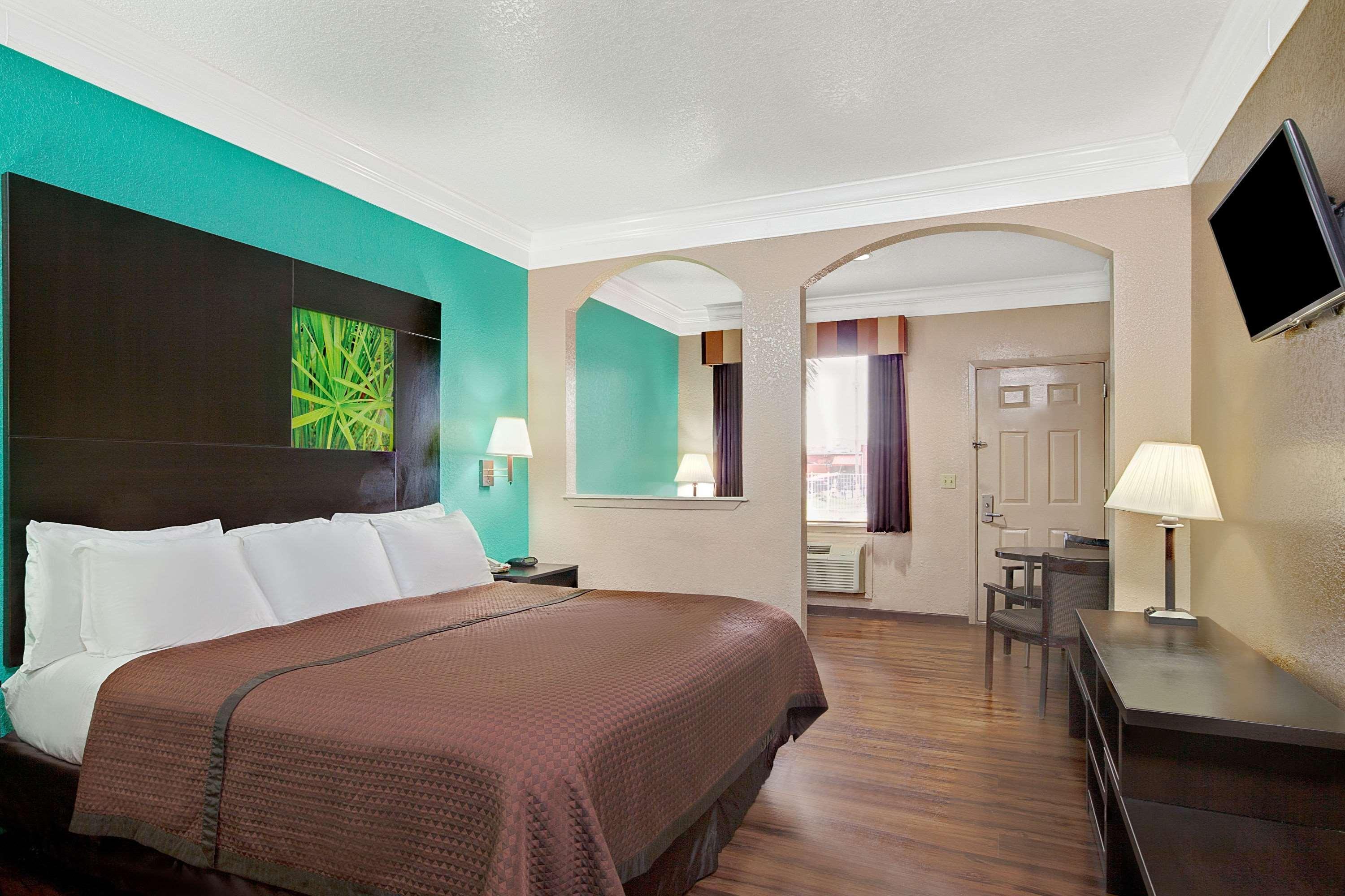 Super 8 By Wyndham Galveston Otel Dış mekan fotoğraf