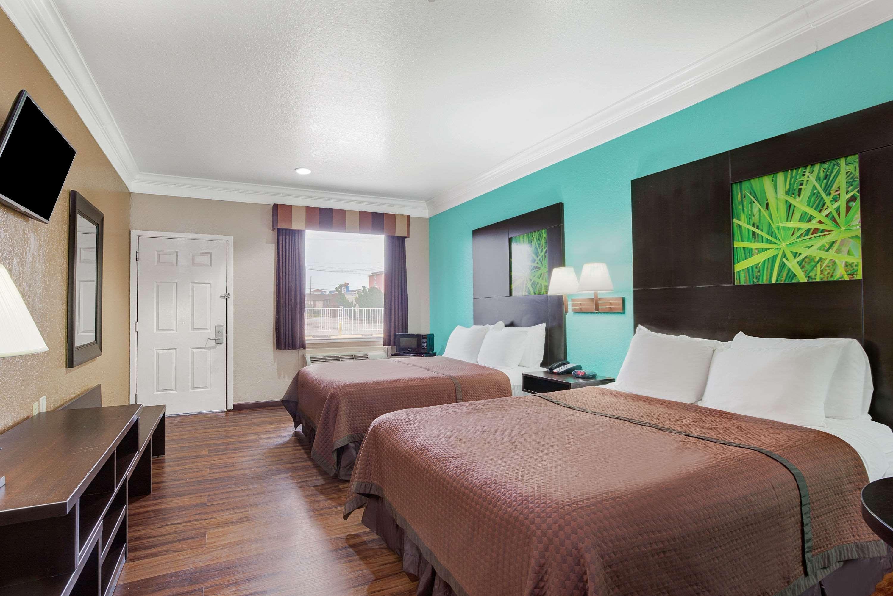 Super 8 By Wyndham Galveston Otel Dış mekan fotoğraf